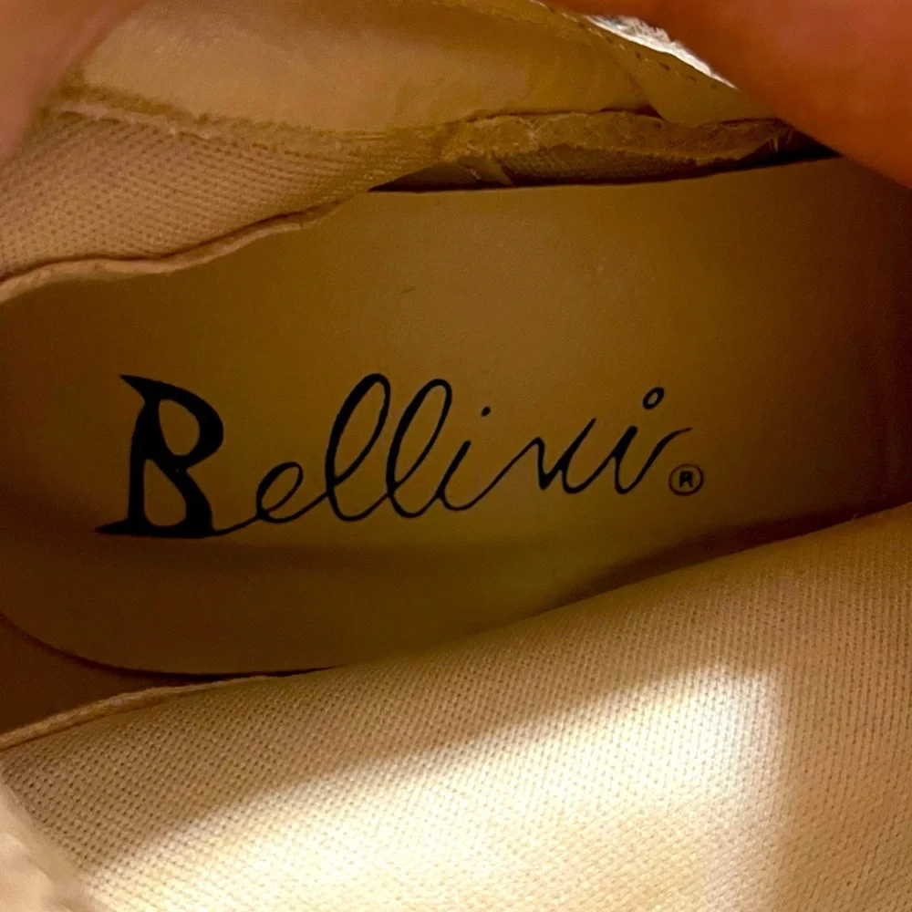Bellini Stilettos Tan Faux Suede Ruched Knee-High Boots Size 8.5M - Picture 11 of 11